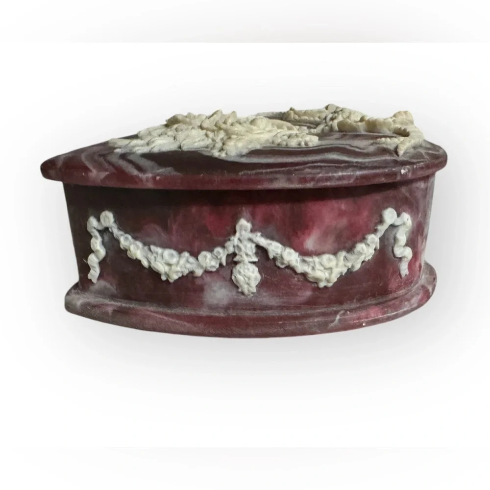 Vintage Incolay Heart Box with Carved Roses and Ribbon, Incolay Studios